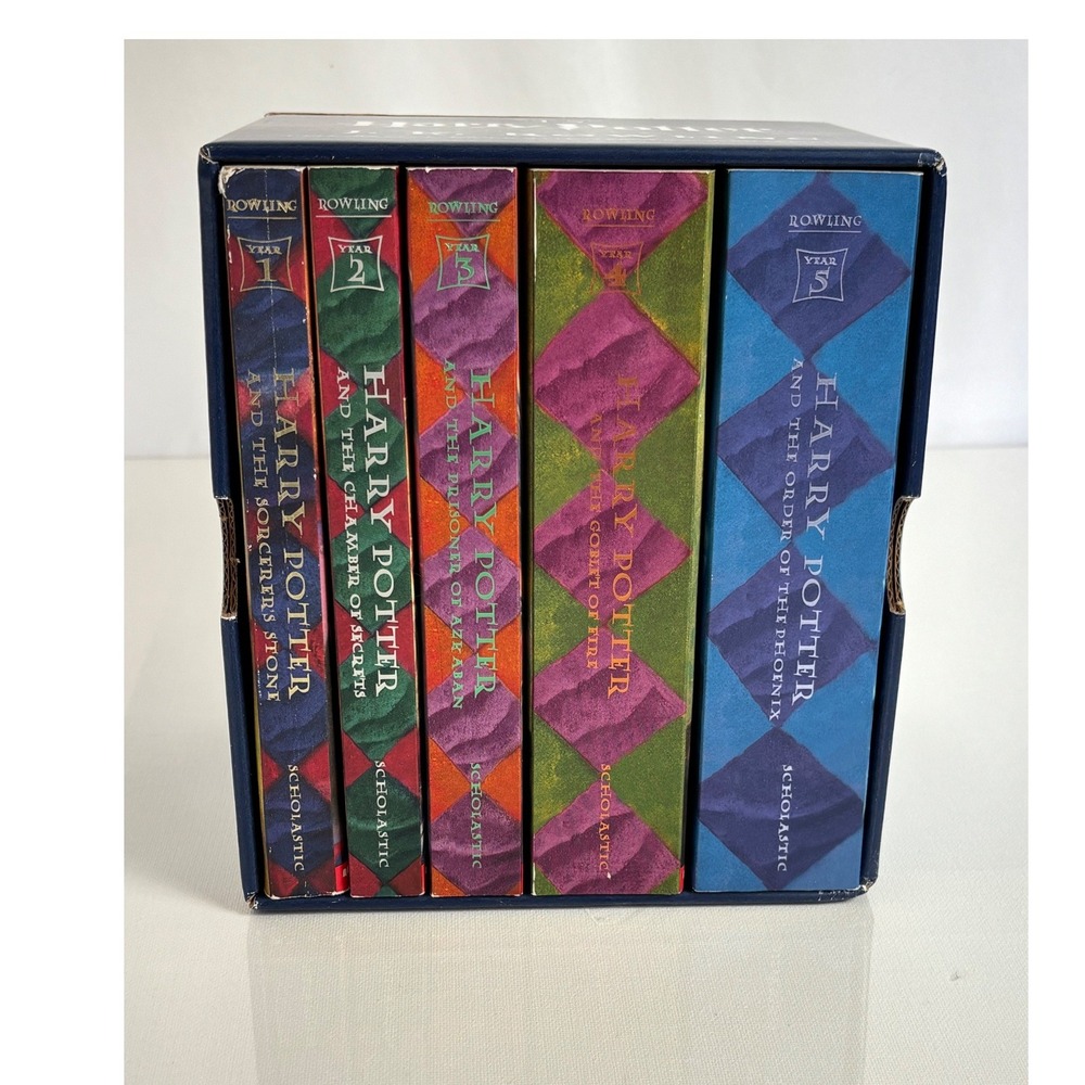 Harry Potter Books 1-5 Box Set JK Rowling Scholastic Paperback Collection Yr 1-5